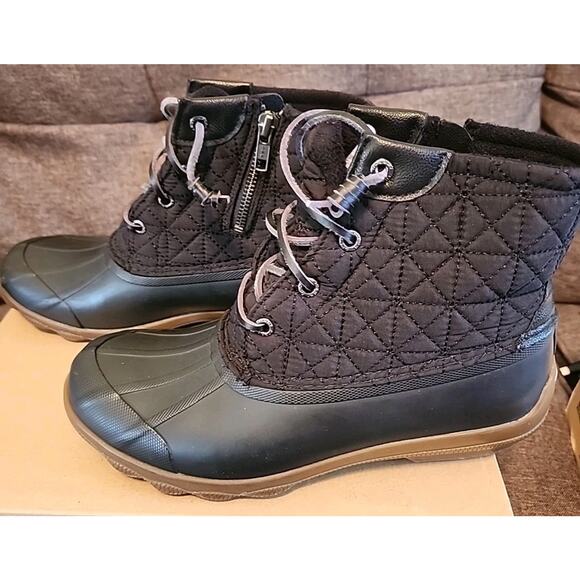 Sperry Duck Boot Black Waterproof Lace Up Quilted Women's Size 8M STS81733 - Picture 7 of 11
